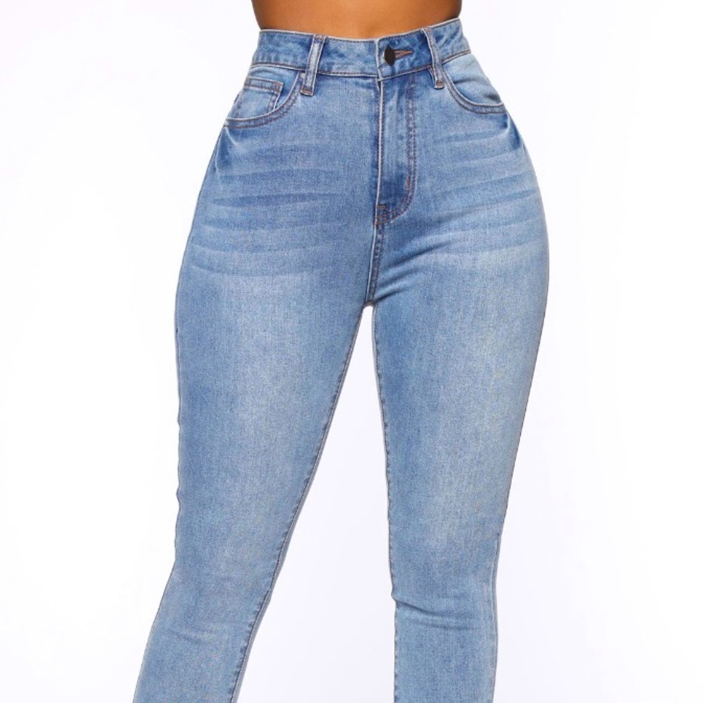 High waisted jeans